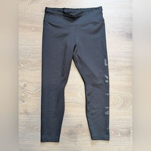 Nike Pro Women's Dri-Fit Mid-Rise 7/8 Leggings with Pockets Women's‎ Medium